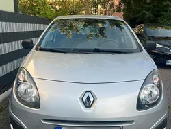 Silber Gebraucht 2011 Renault Twingo Authentique Kleinwagen | 1.999 € (Guter Preis)