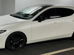 Weiß Gebraucht 2020 Mazda 3 Selection Limousine | 19.999 € (Guter Preis)
