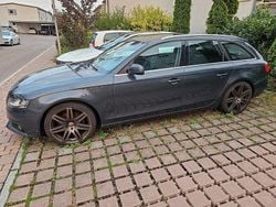 Silber Gebraucht 2009 Audi A4 Ambiente Kombi | 2.500 € (Fairer Preis)