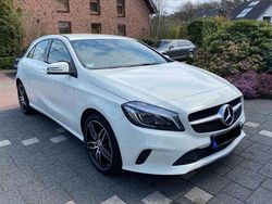 Weiß Gebraucht 2017 Mercedes A180 Urban Limousine | 13.490 € (Fairer Preis)