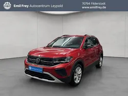 Rot Gebraucht 2024 VW T-Cross Life SUV | 21.890 € (Fairer Preis)