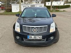 Schwarz Gebraucht 2015 Cadillac SRX SUV | 15.000 € (Guter Preis)