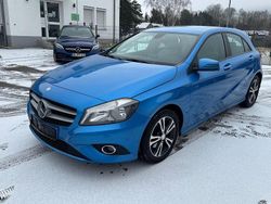 Blau Gebraucht 2013 Mercedes A180 Limousine | 7.290 € (Fairer Preis)