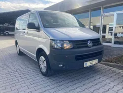 Reflexsilber metallic Gebraucht 2011 VW T5 Trendline Van | 16.900 € (Teuer)