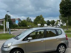 Grau Gebraucht 2007 Honda Jazz Kleinwagen | 2.200 € (Fairer Preis)