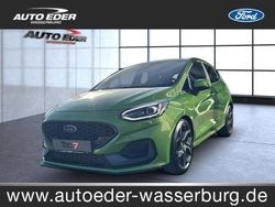 Mean green (metallic) Gebraucht 2022 Ford Fiesta ST Limousine | 21.850 € (Fairer Preis)