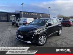 Schwarz Gebraucht 2024 Peugeot 5008 Active Van / Kleinbus | 28.990 €
