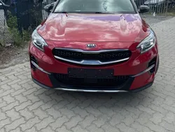 Rot Gebraucht 2020 Kia XCeed SUV | 15.900 € (Fairer Preis)