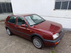 Rot Gebraucht 1993 VW Golf III Limousine | 3.990 €