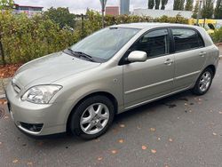 Grau Gebraucht 2006 Toyota Corolla Edition Limousine | 3.990 € (Fairer Preis)