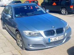 Blau Gebraucht 2009 BMW 318 Comfort Edition Limousine | 4.800 € (Guter Preis)