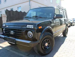 Schwarz Gebraucht 2019 Lada Taiga SUV | 8.999 € (Fairer Preis)