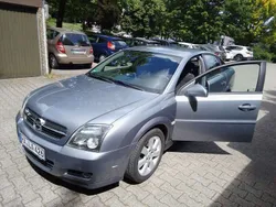 Grau Gebraucht 2005 Opel Vectra GTS Edition Limousine | 3.500 € (Etwas zu teuer)