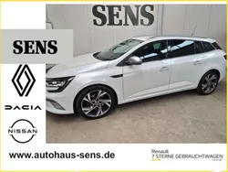 Weiss "nacre" Gebraucht 2019 Renault Mégane GrandTour GT-Line Kombi | 18.950 € (Etwas zu teuer)