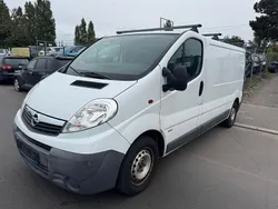 Weiß Gebraucht 2009 Opel Vivaro Van | 4.800 € (Fairer Preis)