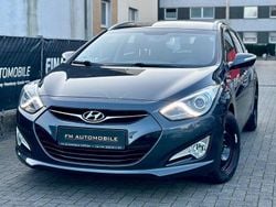 Grau Gebraucht 2015 Hyundai i40 Edition Kombi | 8.290 € (Fairer Preis)