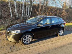 Schwarz Gebraucht 2015 Volvo V40 CC Kombi | 11.550 € (Guter Preis)