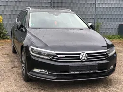 Schwarz Gebraucht 2015 VW Passat Highline Kombi | 12.900 € (Superpreis)