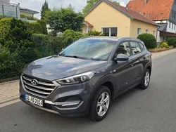 Grau Gebraucht 2017 Hyundai Tucson SUV | 13.290 € (Fairer Preis)