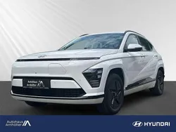 Weiß Neu 2025 Hyundai Kona Trend SUV | 39.990 € (Fairer Preis)