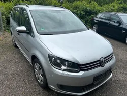 Silber Gebraucht 2010 VW Touran Van / Kleinbus | 6.550 € (Guter Preis)