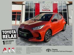 Orange metallic Gebraucht 2022 Toyota Yaris Hybrid Team Limousine | 18.980 € (Fairer Preis)