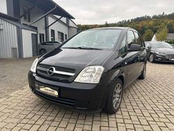Schwarz Gebraucht 2005 Opel Meriva Edition Van / Kleinbus | 1.749 € (Etwas zu teuer)