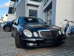 Schwarz Gebraucht 2006 Mercedes E320 Limousine | 3.000 € (Superpreis)