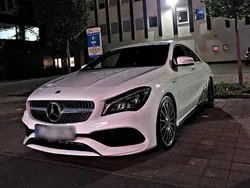 Weiß Gebraucht 2018 Mercedes CLA200 AMG line Coupé | 21.000 € (Etwas zu teuer)