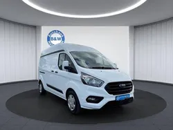 Weiß Gebraucht 2020 Ford Transit Custom Trend Van / Kleinbus | 18.999 € (Guter Preis)