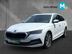 Moonweiss (metallic) Gebraucht 2021 Skoda Octavia Style Kombi | 21.280 € (Fairer Preis)