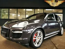 Lavagrau metallic (metallic) Gebraucht 2009 Porsche Cayenne Turbo S SUV | 29.950 €