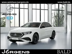 Weiss polarweiß Gebraucht 2024 Mercedes E300 AMG Limousine | 59.880 € (Fairer Preis)