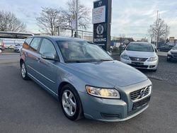 Blau Gebraucht 2011 Volvo V50 Kombi | 3.600 € (Guter Preis)