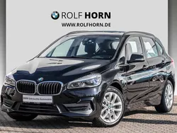 Schwarz Gebraucht 2019 BMW 225 Active Tourer iPerformance Van / Kleinbus | 16.610 € (Fairer Preis)