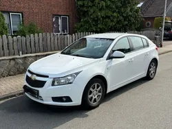 Weiß Gebraucht 2012 Chevrolet Cruze LTZ Kleinwagen | 4.390 € (Fairer Preis)