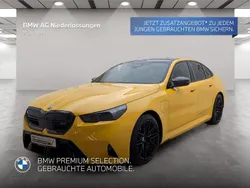 Gelb Gebraucht 2024 BMW M5 Sport Line Limousine | 139.908 €