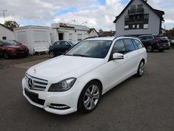 Weiß Gebraucht 2013 Mercedes C220 Limousine | 7.990 € (Fairer Preis)