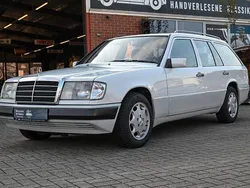 Weiß Gebraucht 1993 Mercedes 300 Limousine | 17.890 €