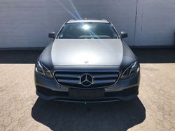 Grau Gebraucht 2018 Mercedes E220 Avantgarde Limousine | 29.900 € (Teuer)