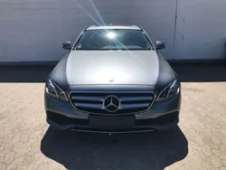 Grau Gebraucht 2018 Mercedes E220 Avantgarde Limousine | 29.900 € (Teuer)