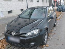 Schwarz Gebraucht 2009 VW Golf VI Kleinwagen | 3.800 € (Fairer Preis)
