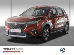 Energetic red pearl metallic Gebraucht 2025 Suzuki SX4 Comfort+ SUV | 30.440 € (Teuer)