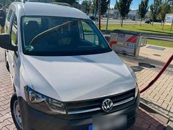 Weiß Gebraucht 2016 VW Caddy Van / Kleinbus | 8.990 € (Fairer Preis)