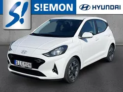 Weiss Neu 2025 Hyundai i10 Trend Kleinwagen | 17.530 € (Fairer Preis)