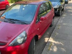 Rot Gebraucht 2008 Honda Jazz Kleinwagen | 2.450 € (Etwas zu teuer)