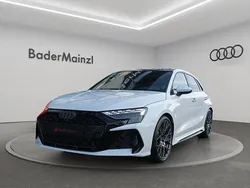 Grau Gebraucht 2025 Audi RS3 Sportback Sport Kleinwagen | 73.999 € (Etwas zu teuer)