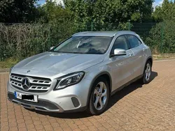 Silber Gebraucht 2019 Mercedes GLA180 Urban SUV | 24.500 € (Fairer Preis)