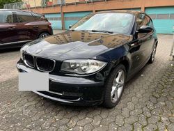 Schwarz Gebraucht 2007 BMW 118 Kleinwagen | 4.100 € (Fairer Preis)