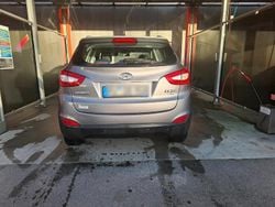 Grau Gebraucht 2014 Hyundai ix35 SUV | 6.100 €